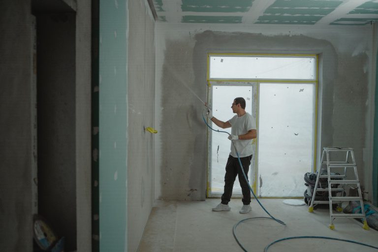 Rénovation globale : dans quel ordre réaliser les travaux